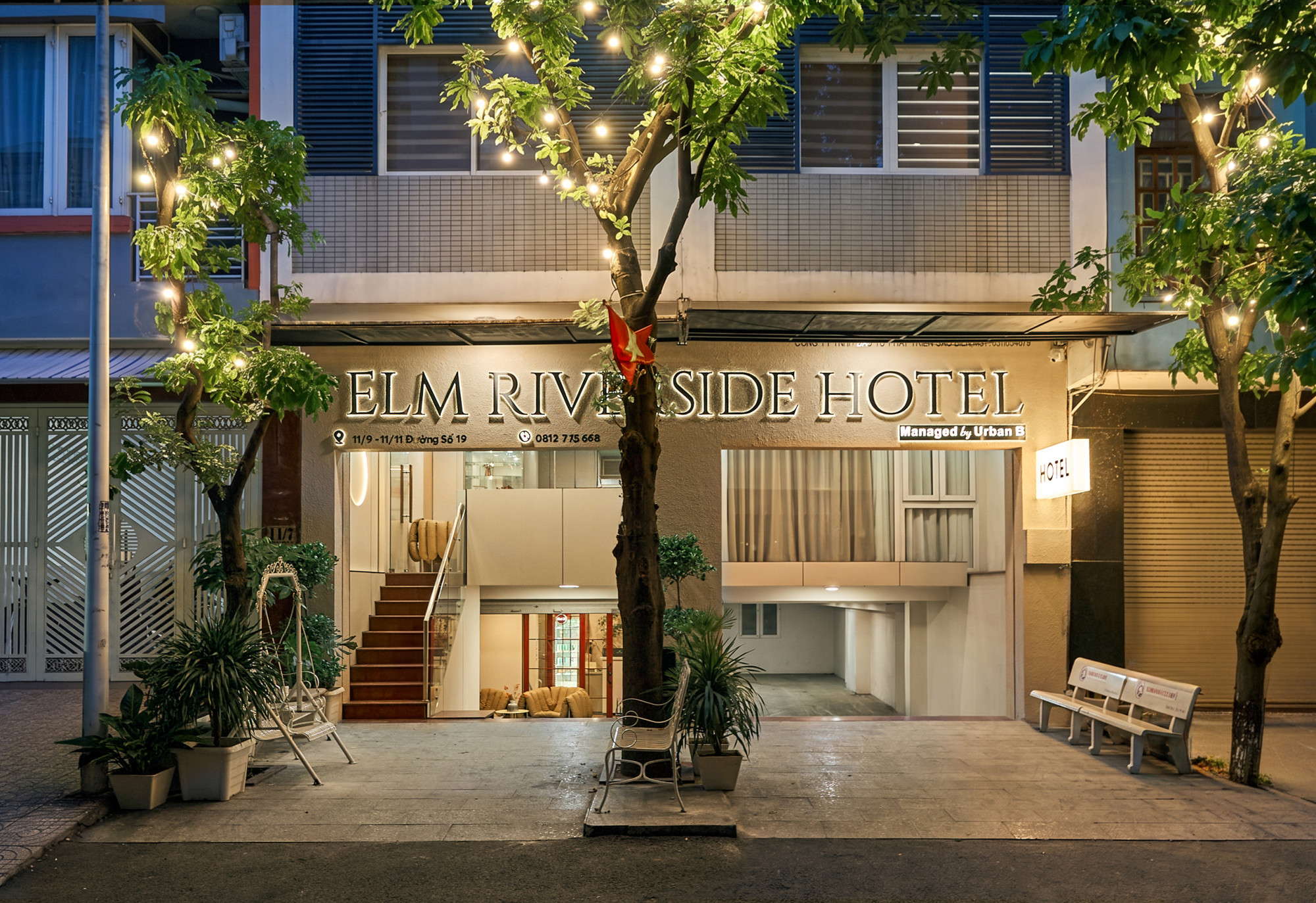 Elm Riverside Hotel